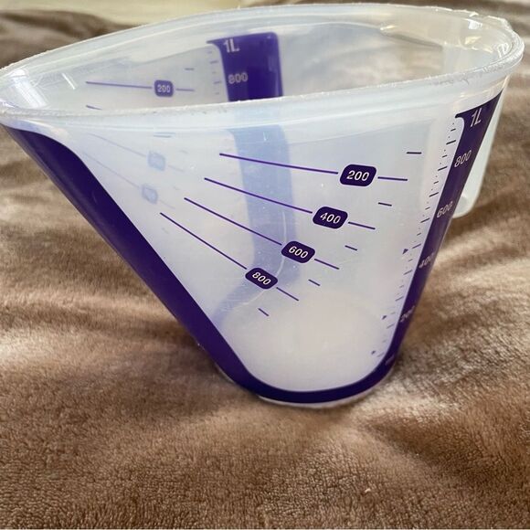 Tupperware Blue and Clear Measuring Jug 1000 ml (metric) - Picture 3 of 7